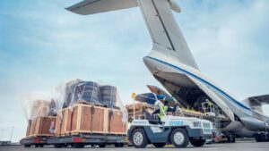 How Air Cargo Services and Haulage Companies Work Together