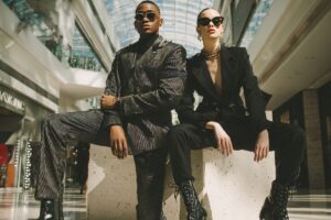 How Trending Celebrity Stories Influence Fashion and Lifestyle Choices