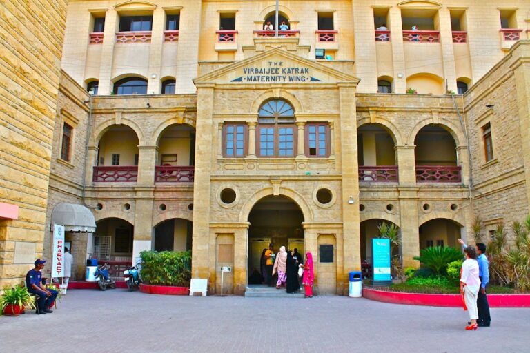 free hospital in Pakistan