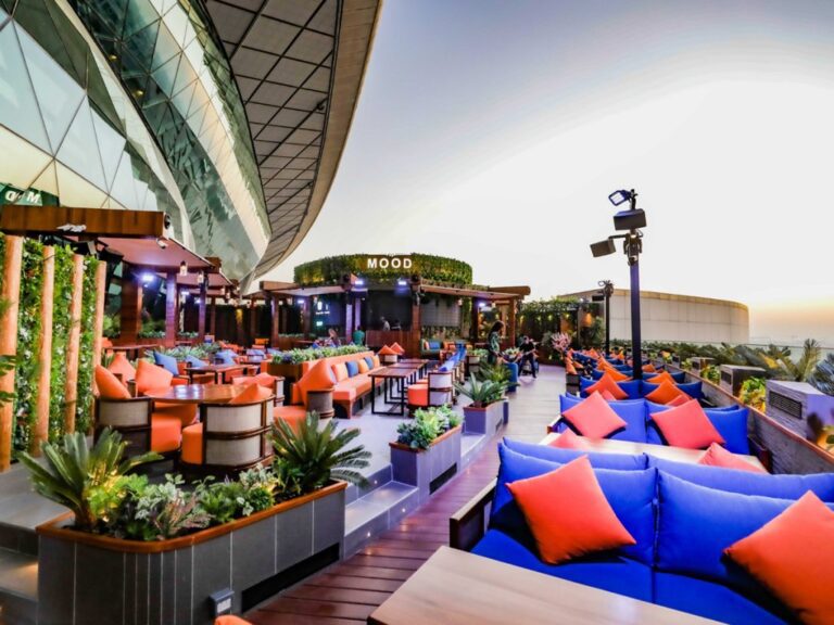 Rooftop Cafe Dubai